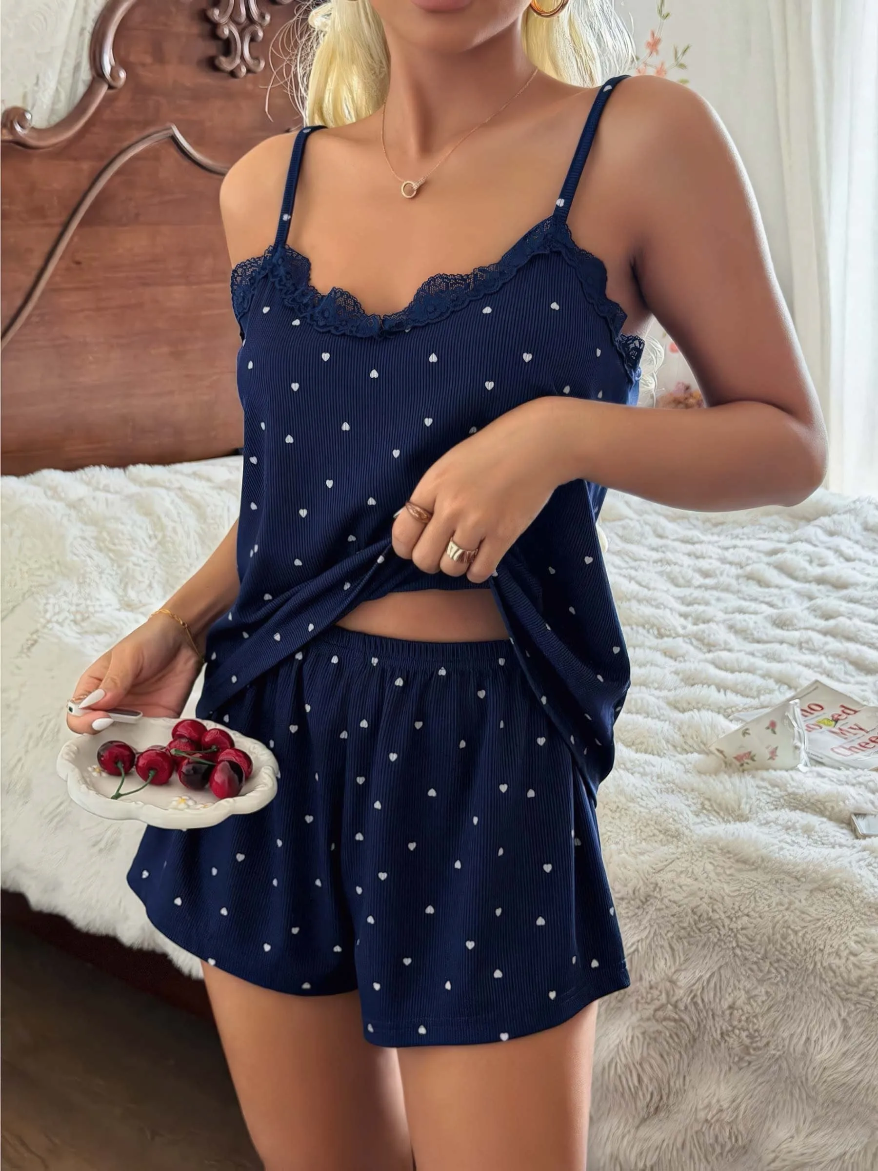 Kadın Dantel Detaylı Lacivert Şortlu Pijama Takım 5186